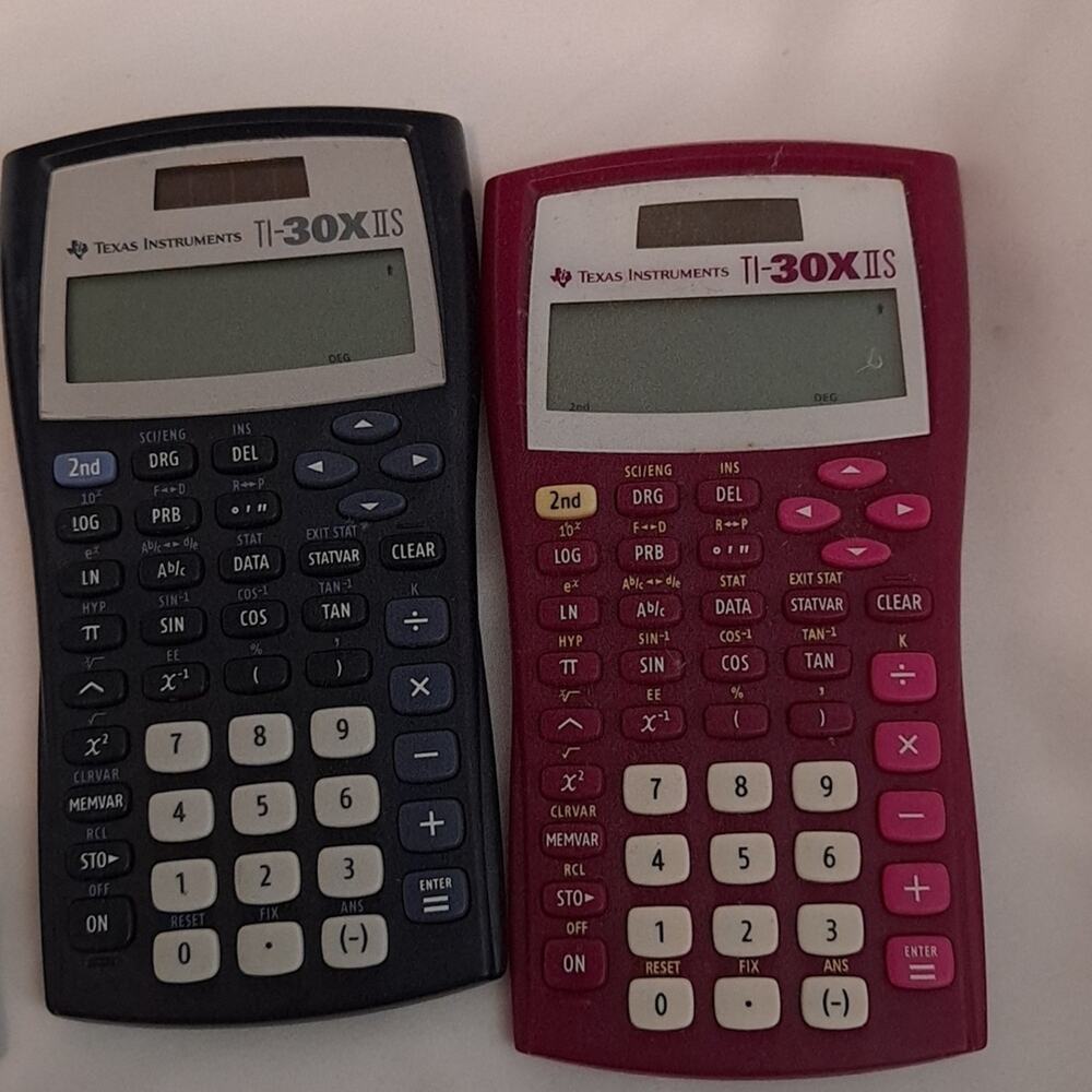 Texas Instruments TI-30X IIS Solar Scientific Calculator‎ Blue w/ Cover ACT/SAT!